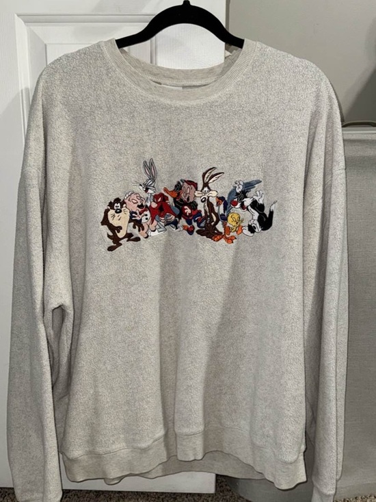 Warner Bros. Tops - Warner Bros. Embroidered Looney Tunes Sweatshirt 1998